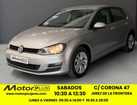 2017 Vw Golf  13.990€
